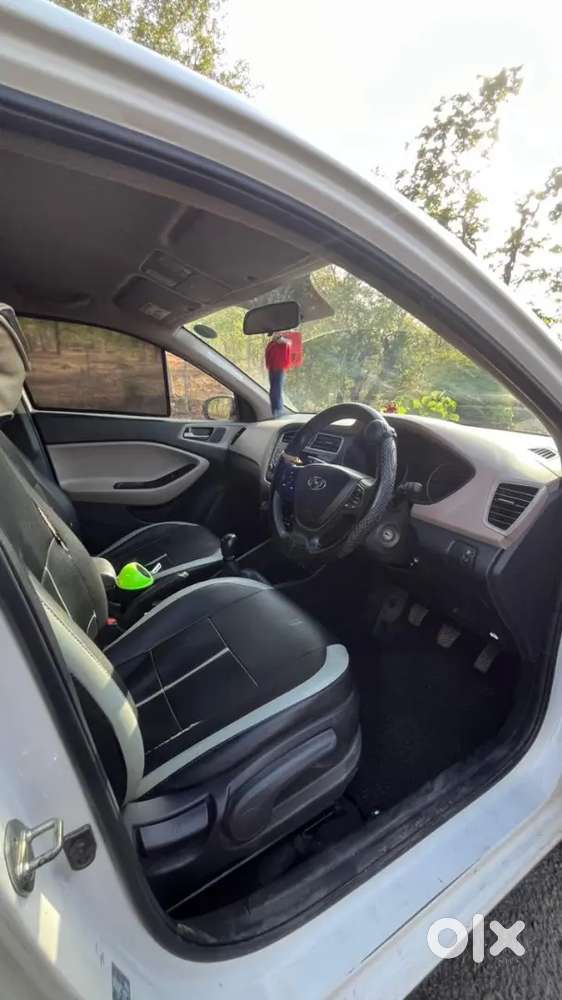 Hyundai I20 Asta Petrol 2018 Top Model Excellent Condition