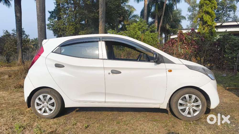 Hyundai Eon 2013 Petrol Well Maintained