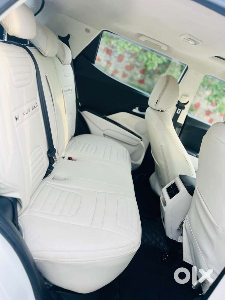 Mahindra Xuv 3xo Ax5 Ds Mt, 2025, Diesel