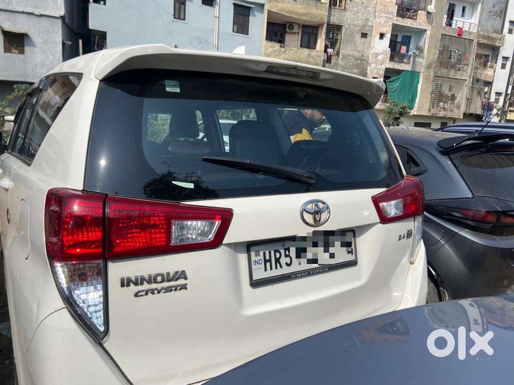 Toyota Innova Crysta [2020-ongoing] 2.4 Gx At 7 Str, 2021, Diesel