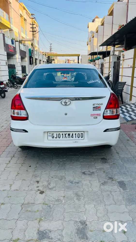 Toyota Etios 2011 Cng & Hybrids Good Condition