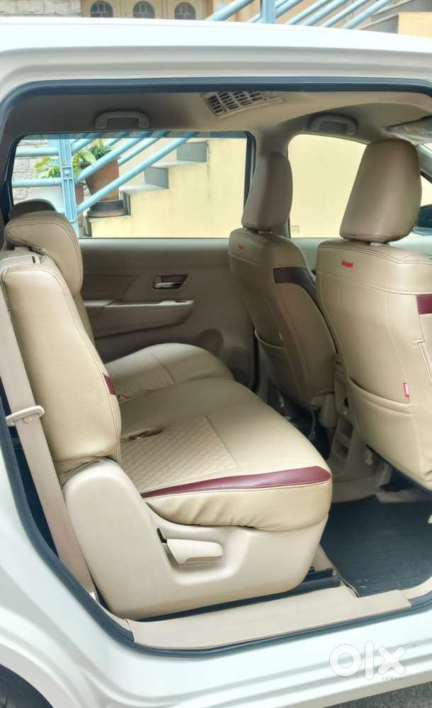 Maruti Suzuki Ertiga Zxi At Petrol, 2020, Petrol