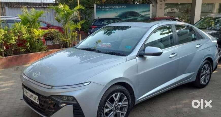 Hyundai Verna 1.5 Mpi Mt Sx (o), 2023, Petrol