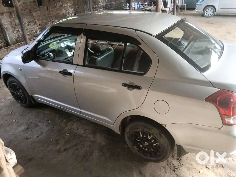 Maruti Suzuki Dzire 2011 Petrol Manual