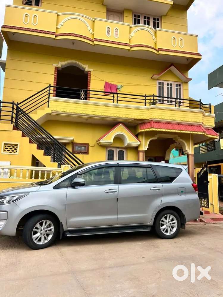 Toyota Innova Crysta 2023 Diesel 41000 Km