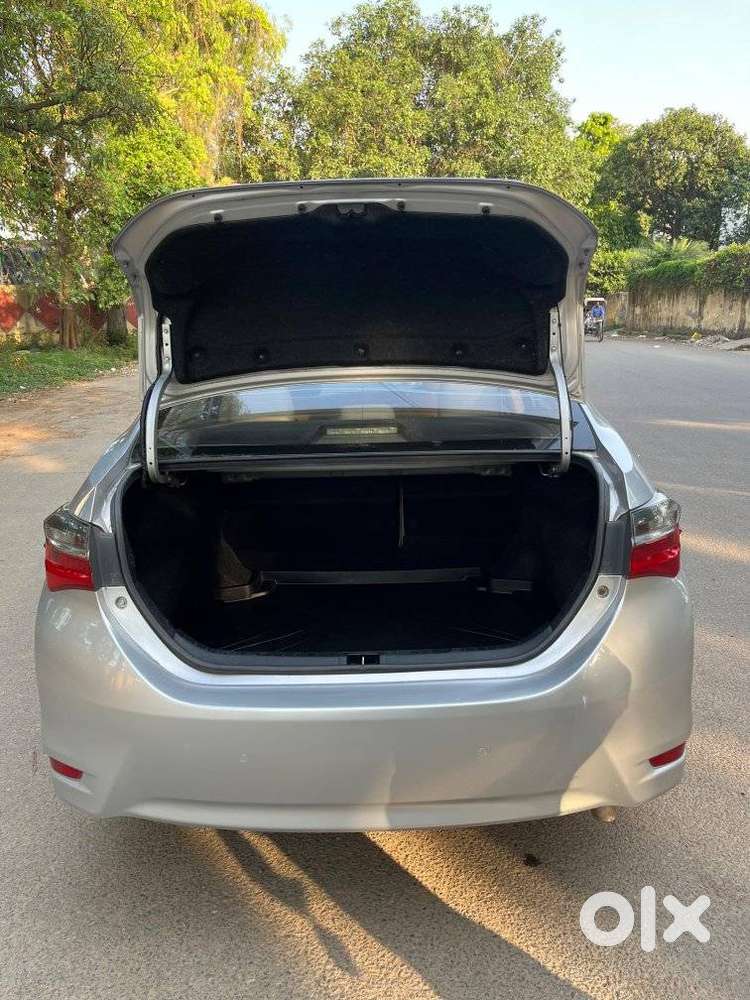 Toyota Corolla Altis Vl, 2018, Petrol