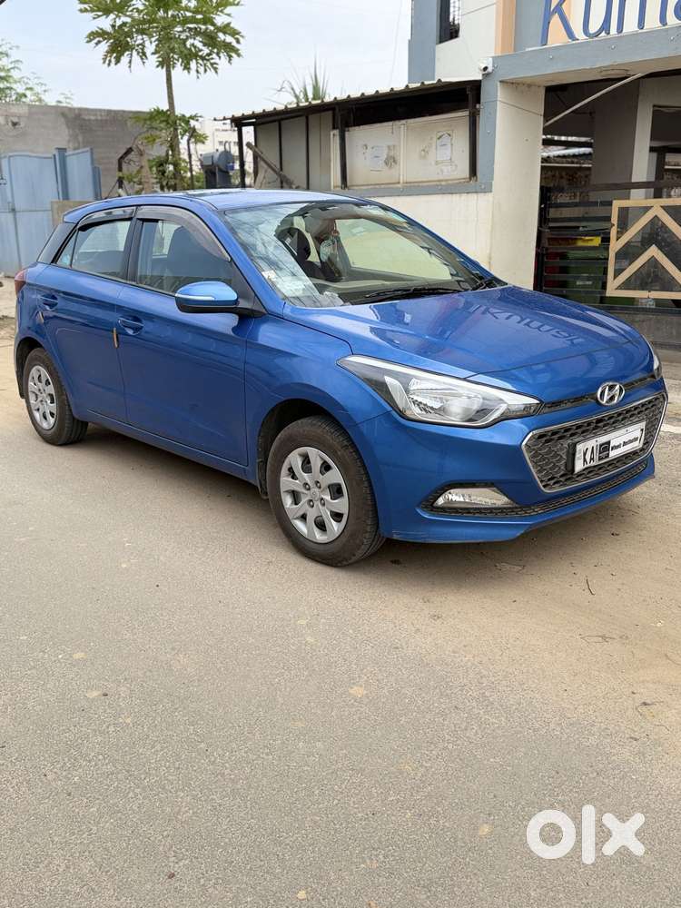 Hyundai I20 Sportz 1.2 Bs-iv, 2018, Petrol