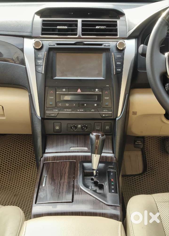 Toyota Camry Hybrid, 2016, Petrol