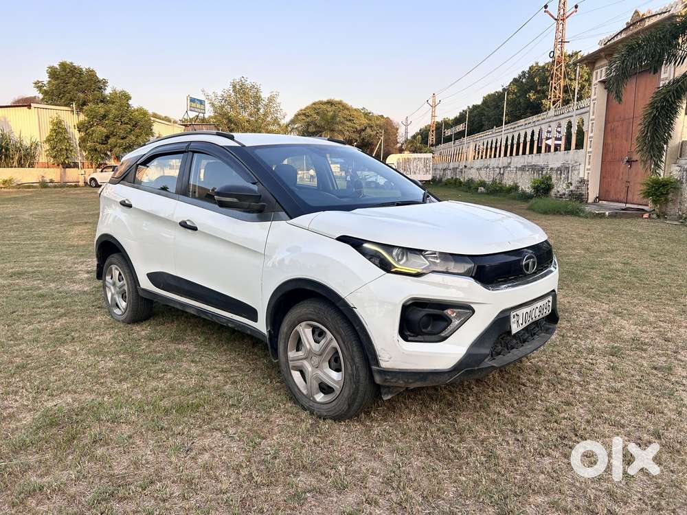 Tata Nexon 1.5 Revotorq Xm, 2021, Diesel