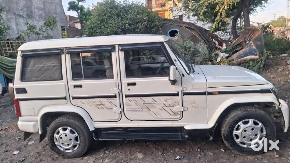 Mahindra Bolero 1.5 B6 September 2014