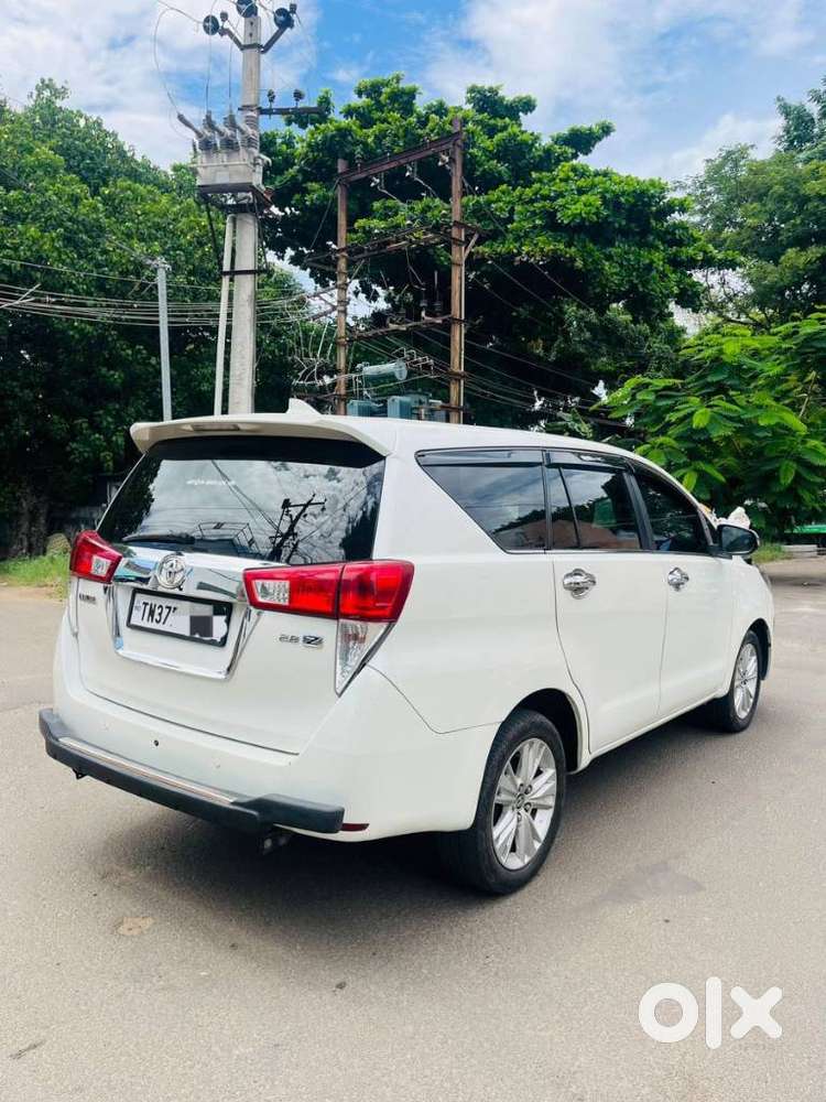 Toyota Innova Crysta 2.8z Automatic, 2018, Diesel