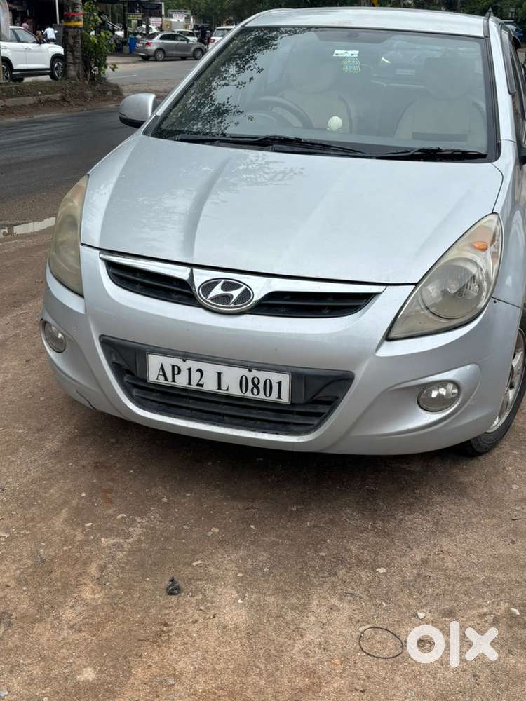 Hyundai I20 Sportz 2011