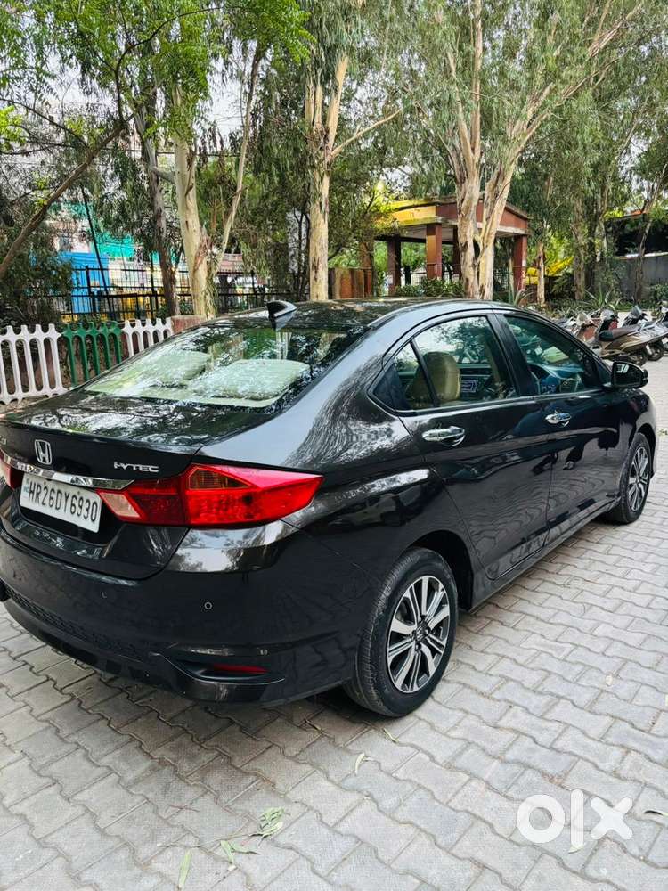 Honda City 1.5 V 4th Gen I-vtec Mt, 2019, Petrol
