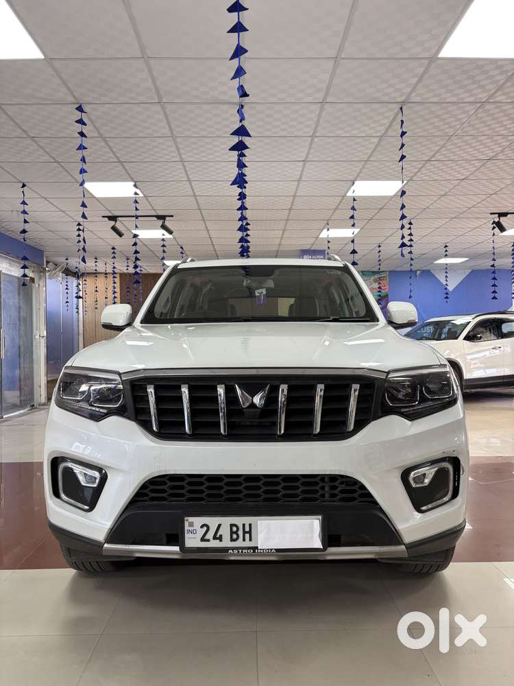 Mahindra Scorpio-n 2.2 Z8 L Diesel At 6 Str, 2024, Diesel
