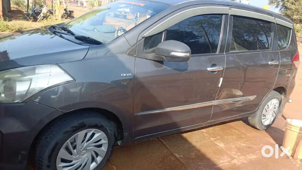Maruti Suzuki Ertiga 2014 Diesel 230000 Km Driven