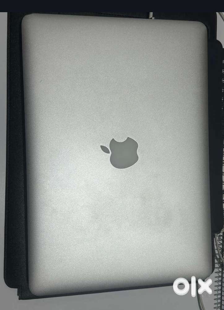 MacBook Air 13-inch (Early 2015) - Excellent Condition - Computers