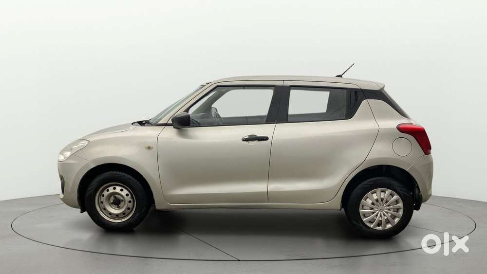 Maruti Suzuki Swift Lxi, 2018, Petrol