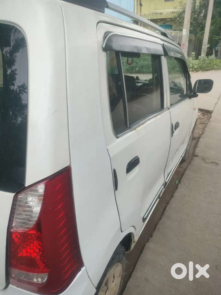 Maruti Suzuki Wagon R 2013 1.0 Vxi Abs Airbag
