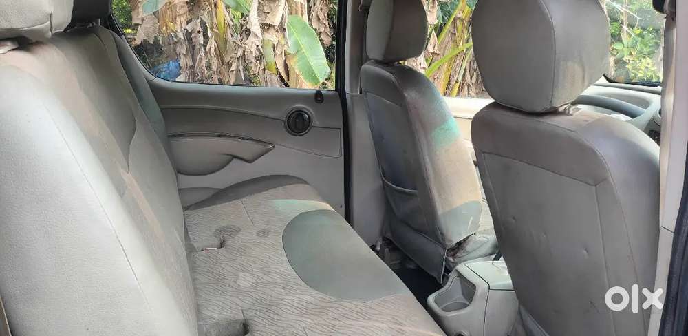 Mahindra Quanto C6 2012 Diesel 7 Seater  Well Maintained