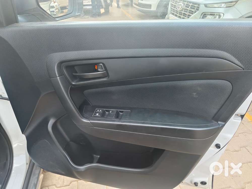 Maruti Suzuki Vitara Brezza Vdi Amt, 2019, Diesel