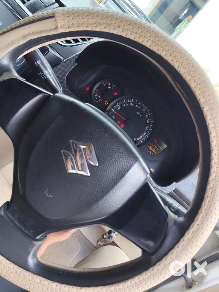 Maruti Suzuki Swift Dzire 2015 Diesel 90000 Km Driven