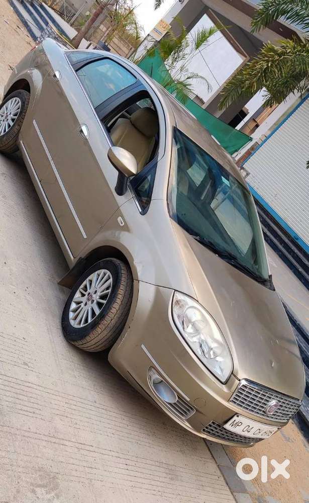 Fiat Linea Emotion (diesel), 2011, Diesel