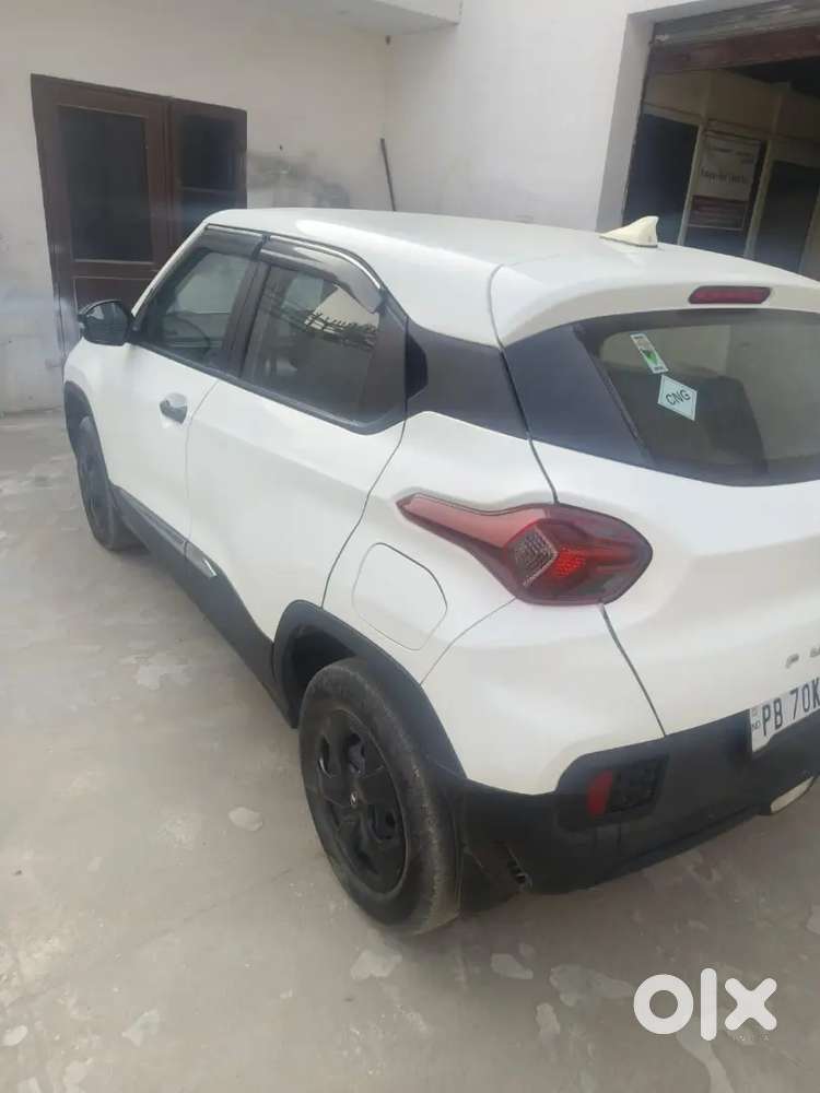 Tata Punch Smart Cng