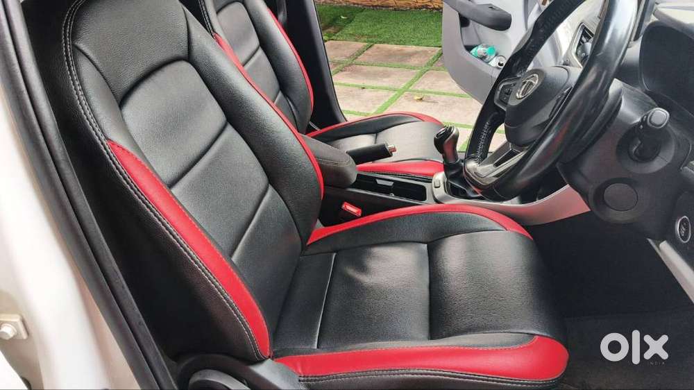Tata Altroz 2021 Petrol Top Model Well Maintained