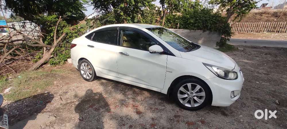 Gaddi Ek Dm Ok Hai Genune Drive Kisi Tarah Ki Koi Kami Ni Hai