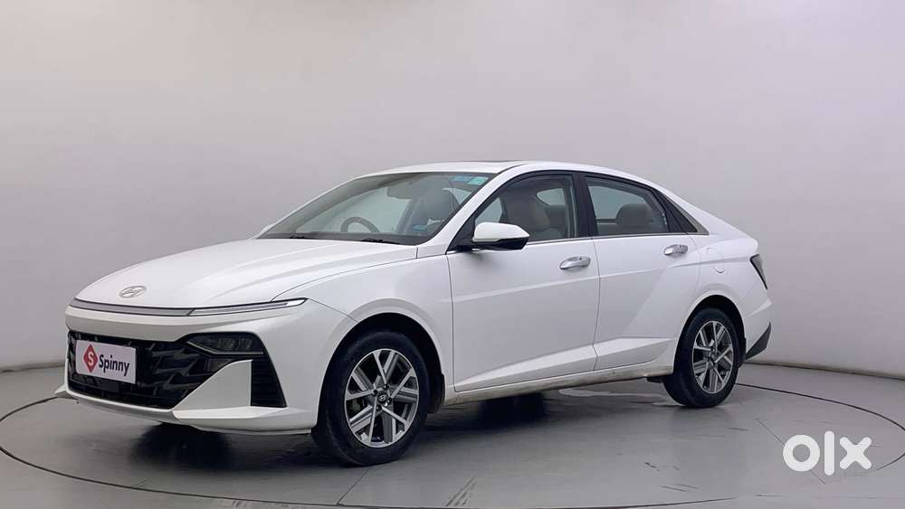 Hyundai Verna 1.5 Sx (o) Vtvt Ivt, 2023, Petrol