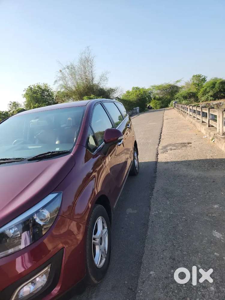 Mahindra Marazzo M6 2018 Diesel Well Maintained