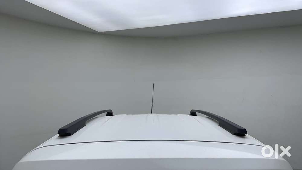 Renault Triber Rxt, 2022, Petrol