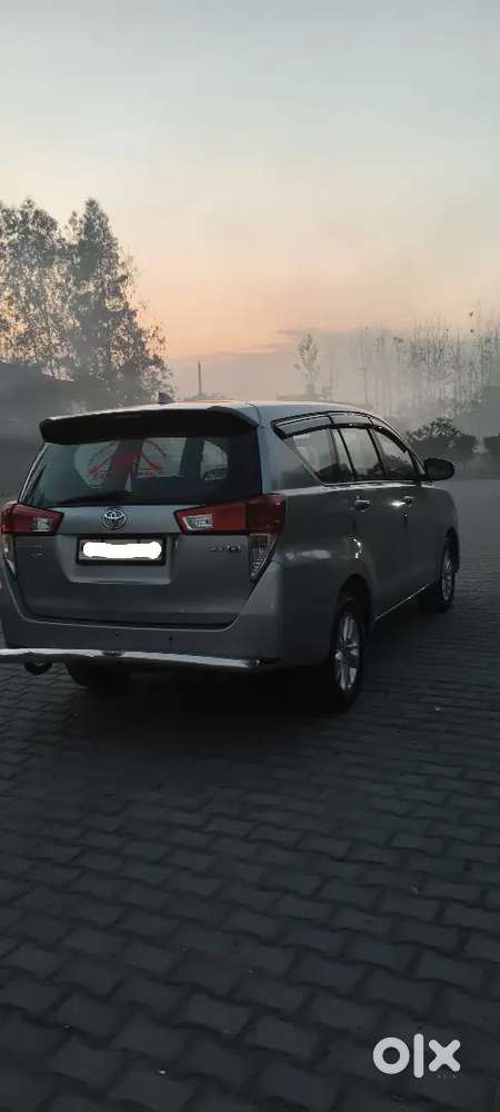 Toyota Innova Crysta 2017