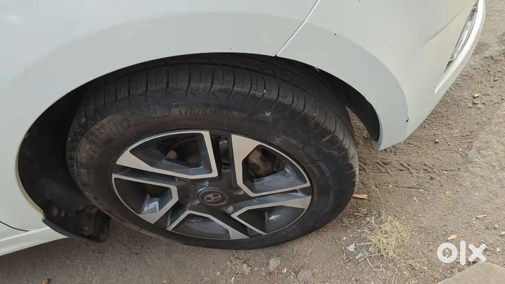Tata Tigor 2019 Petrol 72000 Km Driven