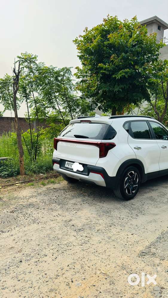 Kia Sonet Petrol Manual 2025