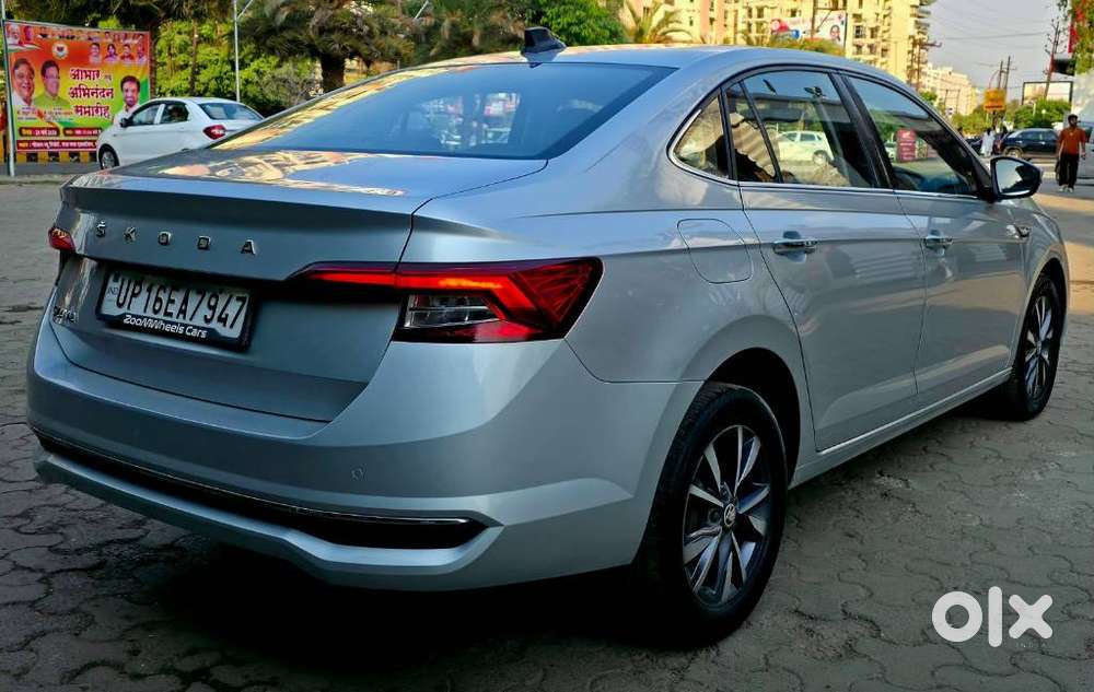 Skoda Slavia 1.0 Tsi Style, 2023, Petrol