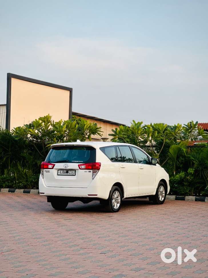 Toyota Innova Crysta 2.4 G Mt, 2019, Diesel