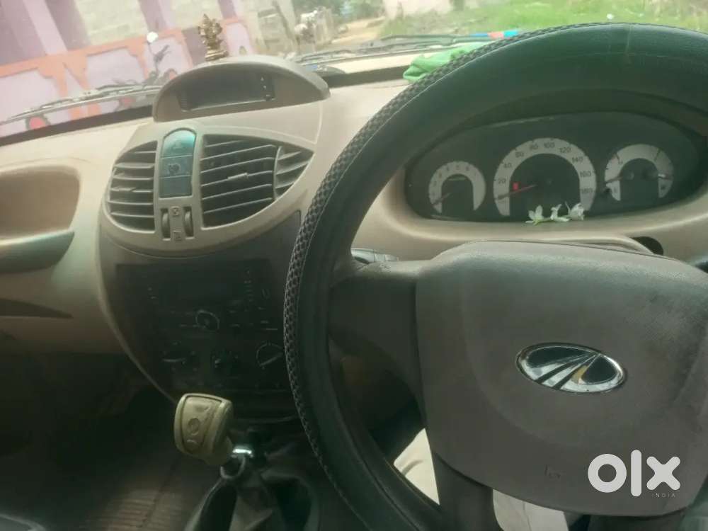 Mahindra Xylo 2.5 E8 2010