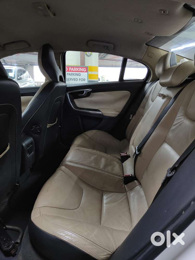 Volvo S60 D4 Momentum, 2013, Diesel