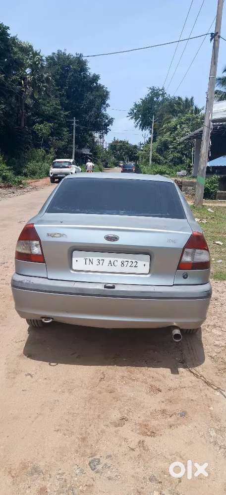 Ford Ikon 1.3 Zxi 2003