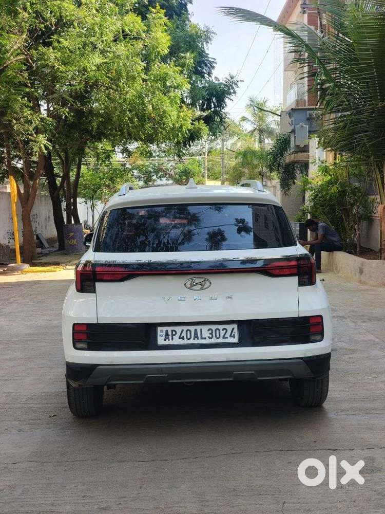 Hyundai Venue S 1.2 Petrol, 2023, Petrol