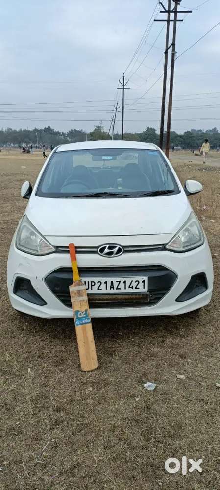 Hyundai Xcent 2015 Petrol 750000 Km Driven