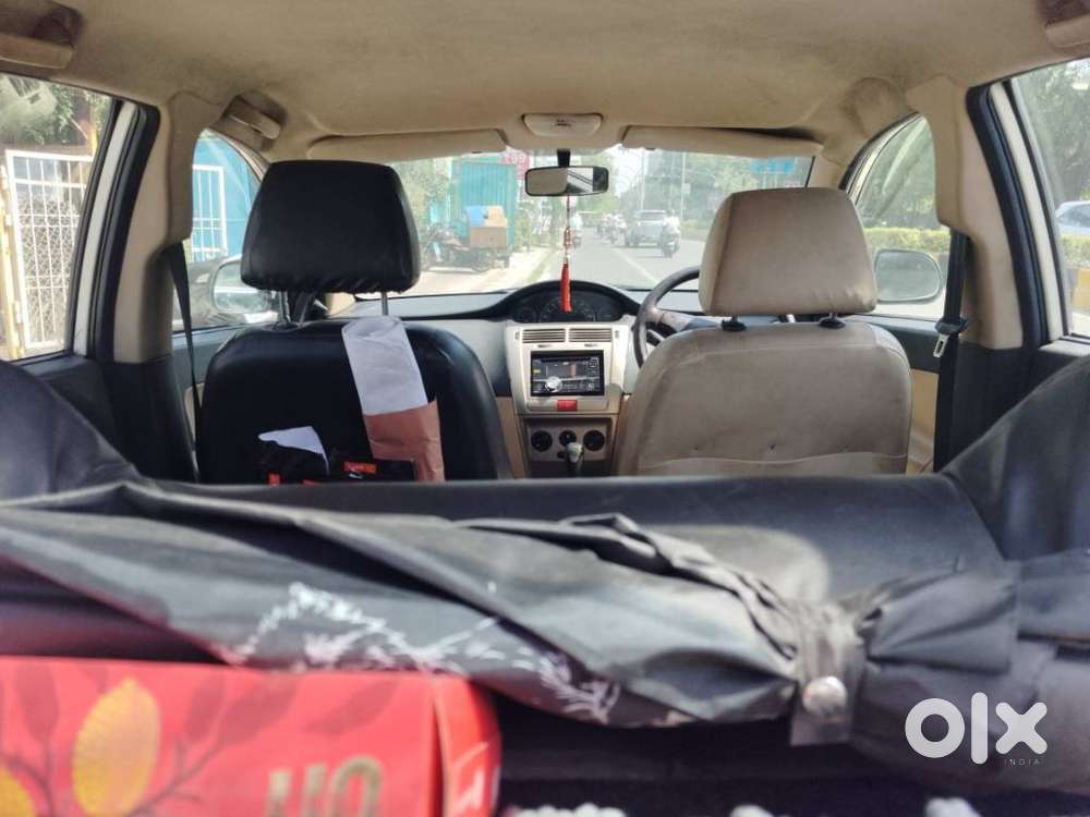 Tata Indica Vista Aura 1.3 Quadrajet (abs) Bs Iv, 2012