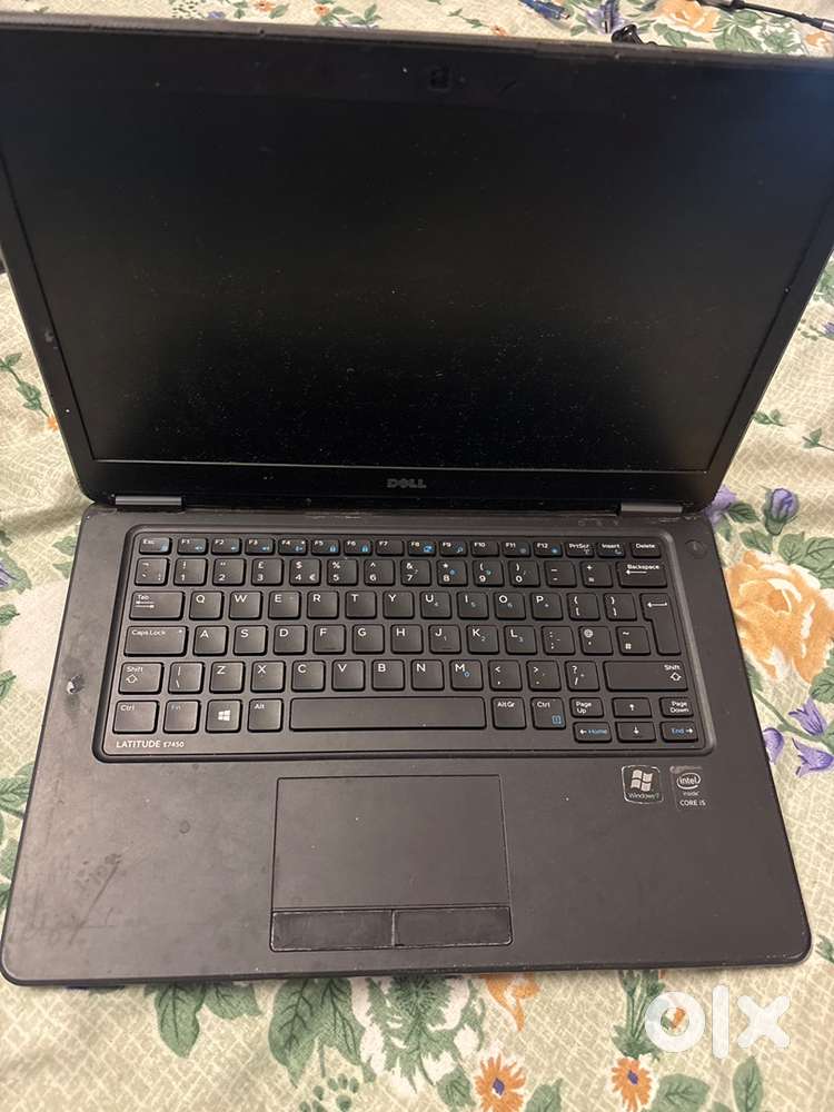 Dell LATITUDE E7450 battery/hard drive not there