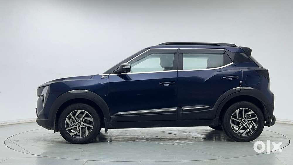 Mahindra Xuv 3xo Ax5l 1.2 Petrol At, 2025, Petrol