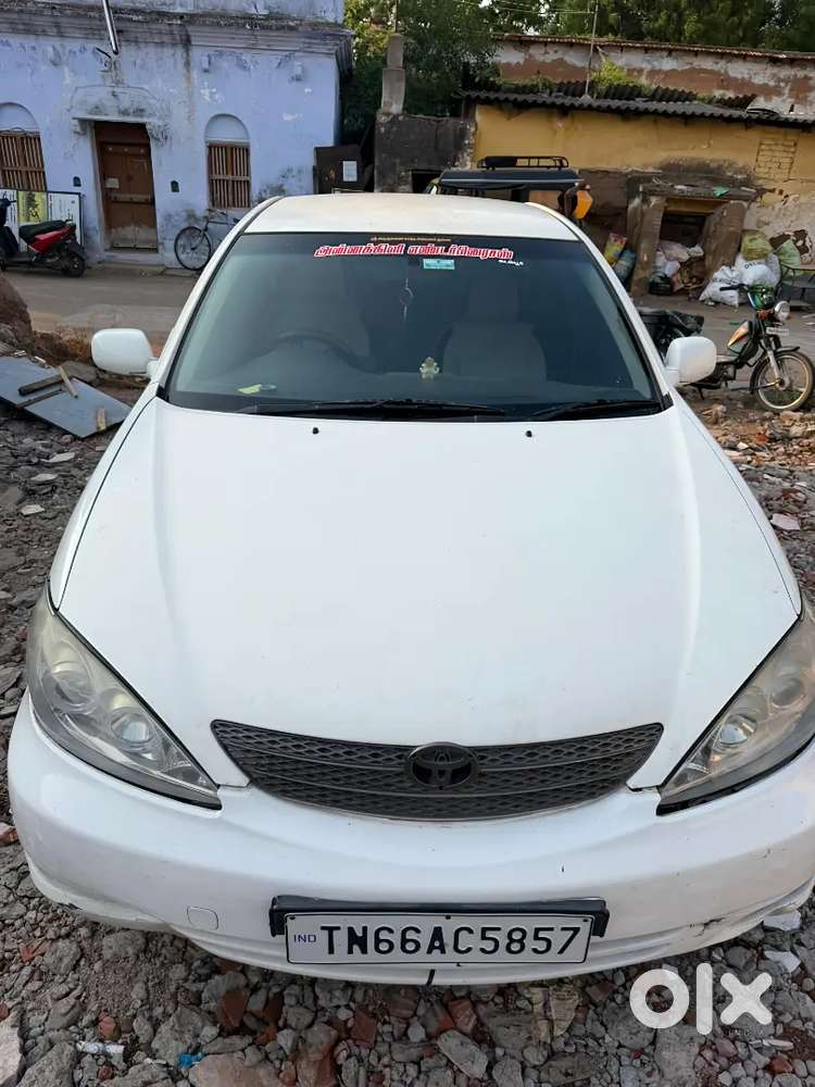 Toyota Camry 2004 Model With 4 Previous Owners