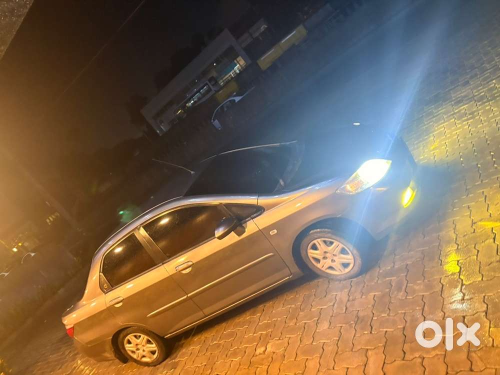 Honda City Zx 2006 Petrol Good Condition