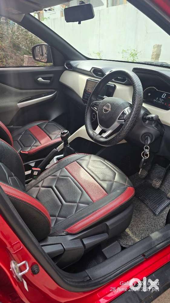 Nissan Magnite 1.0 Xv, 2022, Petrol