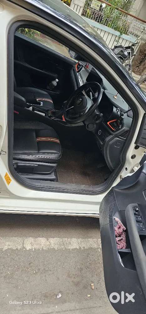 Tata Altroz 2024 Petrol 28500 Km Driven All Company Service