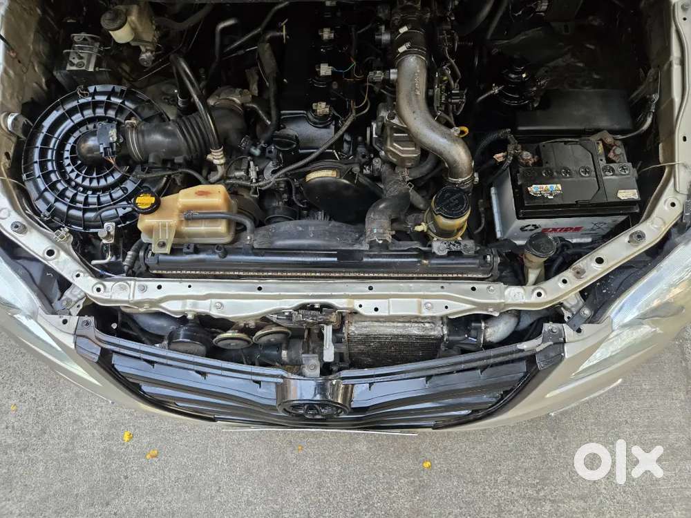Toyota Innova 2014 Diesel Well Maintained